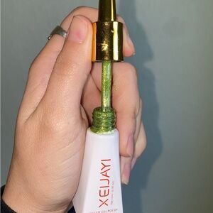 Green Gel Nail Polish